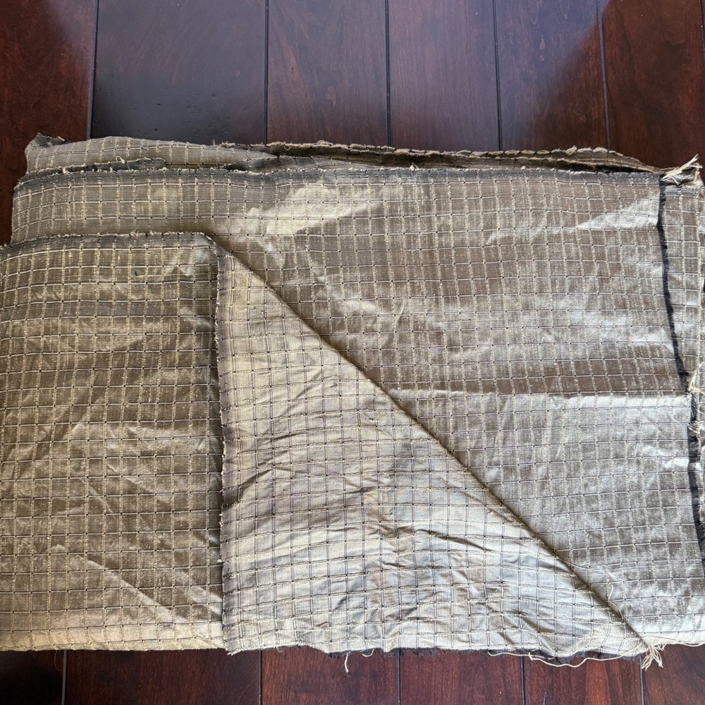 Vtg. Champagne Silk Green Grid Woven Upholstery Drapery Fabric 8.8 Yards 53"W W